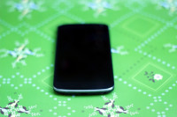 Black LG Nexus 4