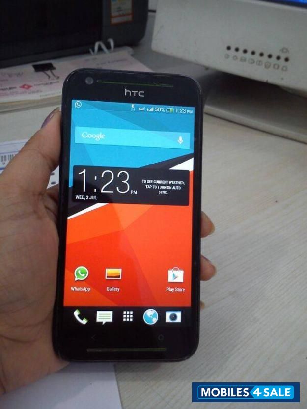 Black HTC Desire 700