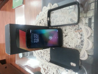 Black LG Nexus 4