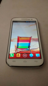 White Micromax Canvas HD A116