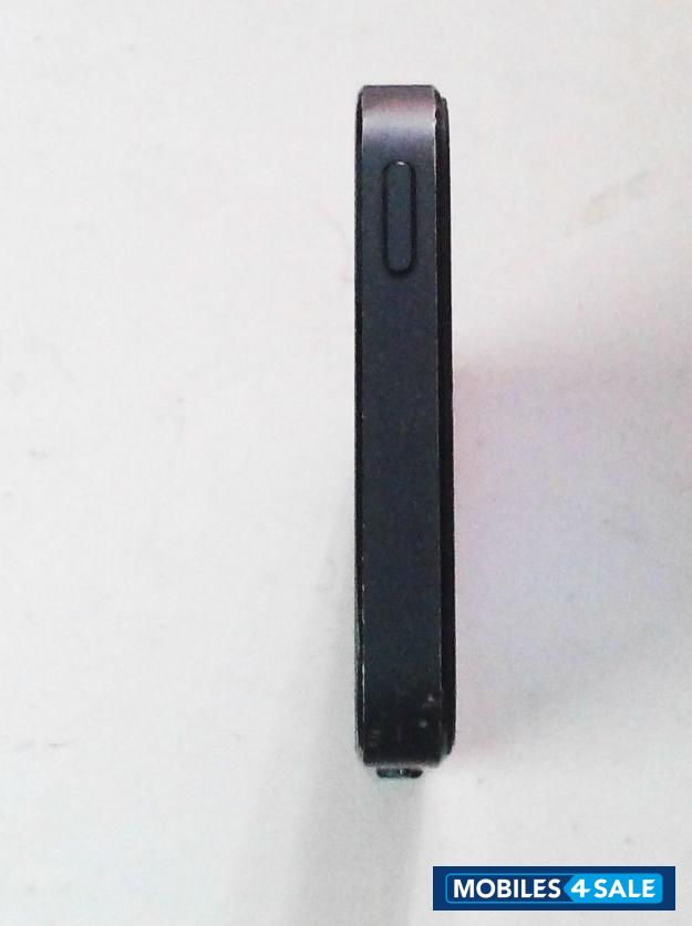 Apple iPhone 5 Apple iPhone 5