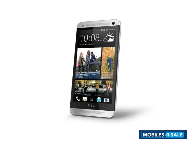Silver HTC One Dual SIM