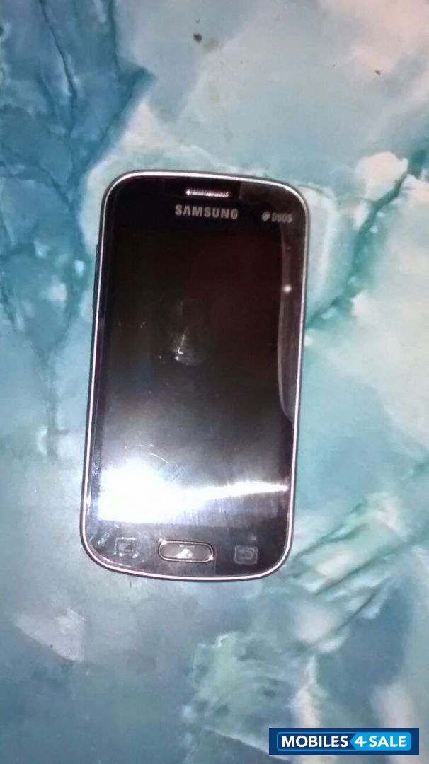 Black Samsung Galaxy Trend