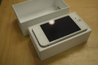 White Apple iPhone 4