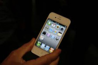 White Apple iPhone 4