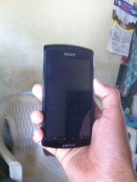 Black Sony Xperia neo L
