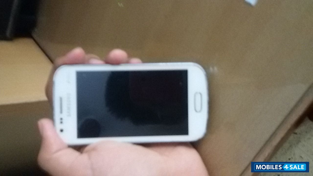 White Samsung Galaxy S Duos