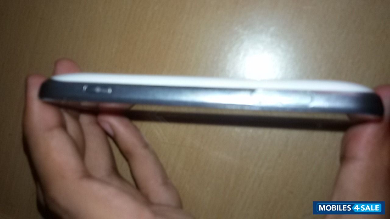 White Samsung Galaxy S Duos