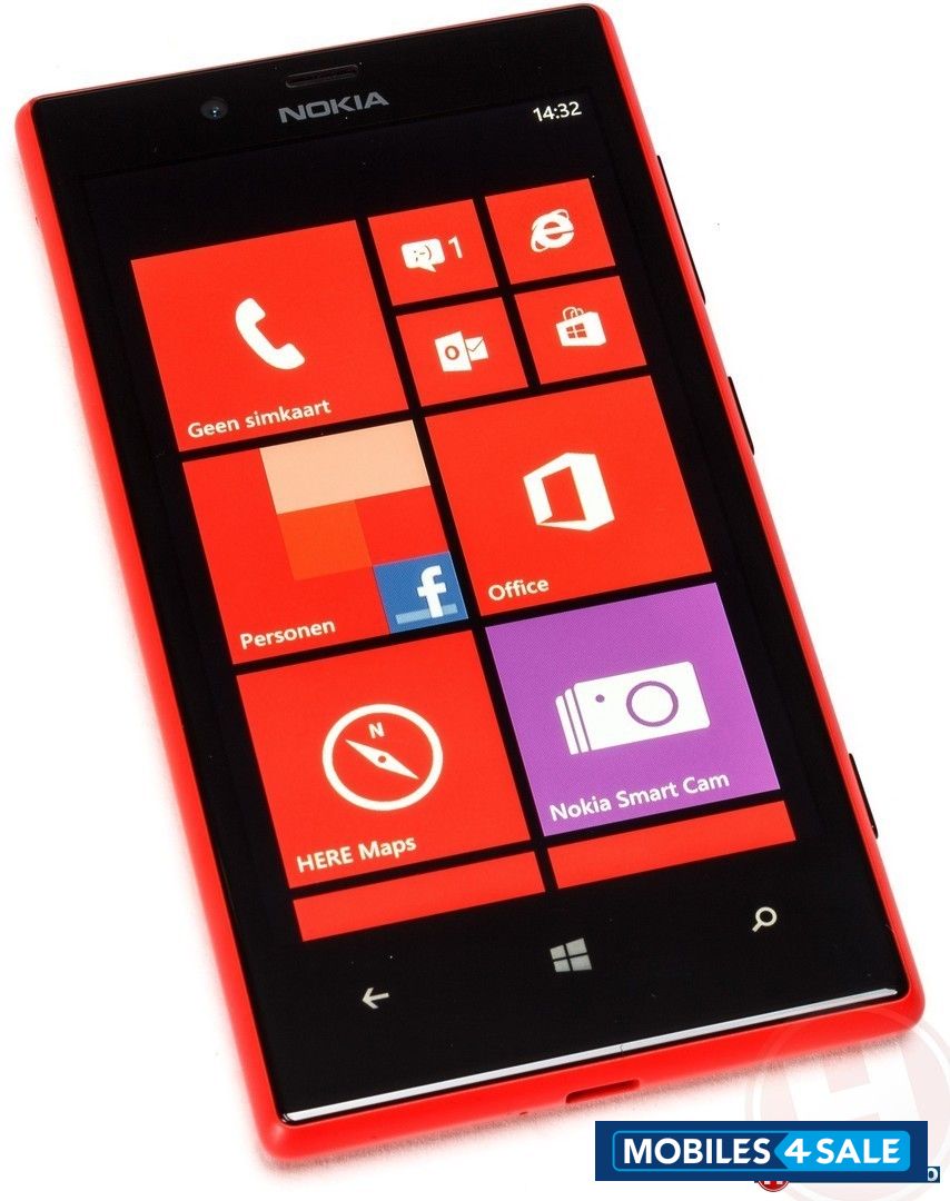 Red Nokia Lumia 720