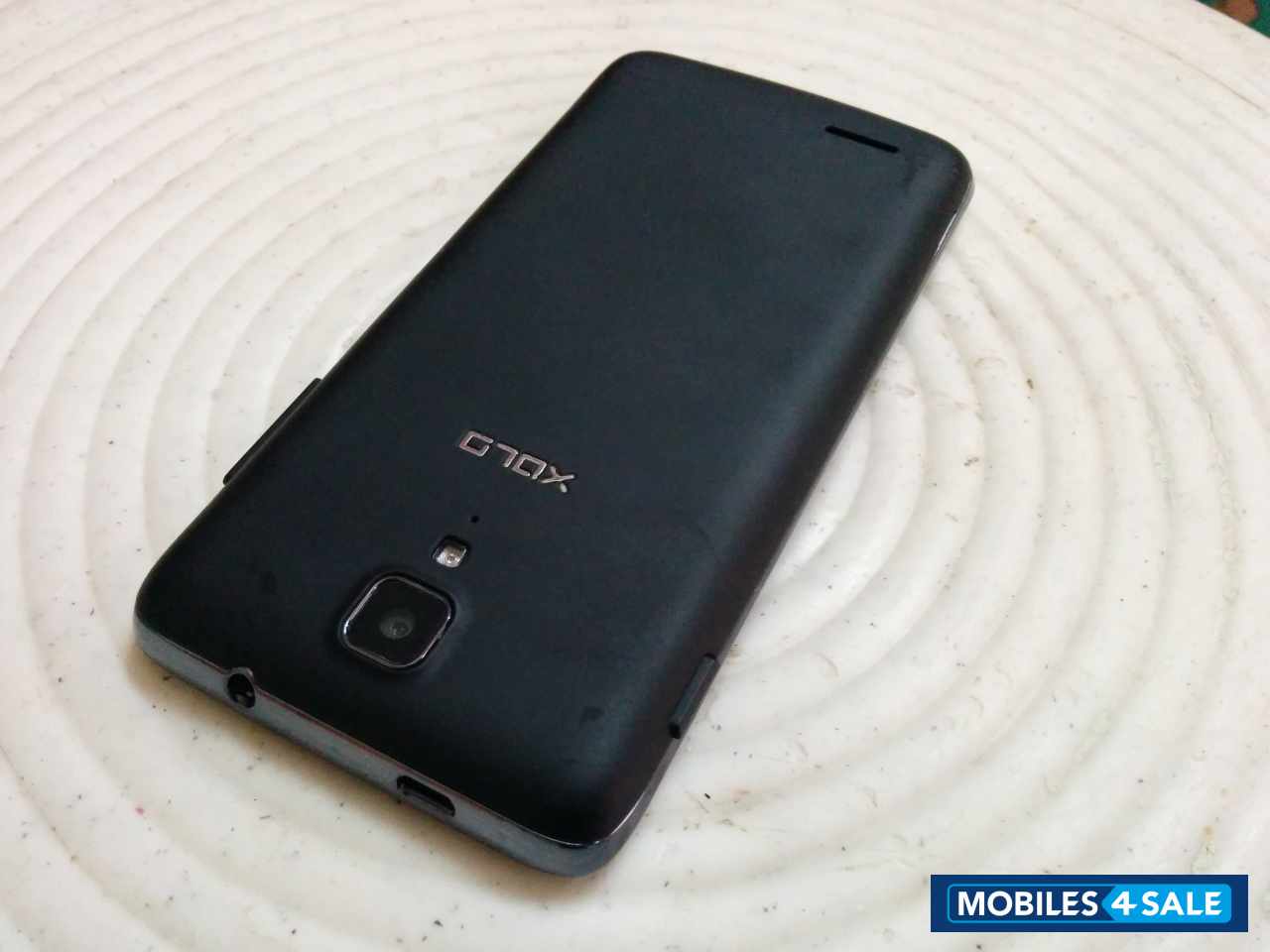 Black Xolo Q700i