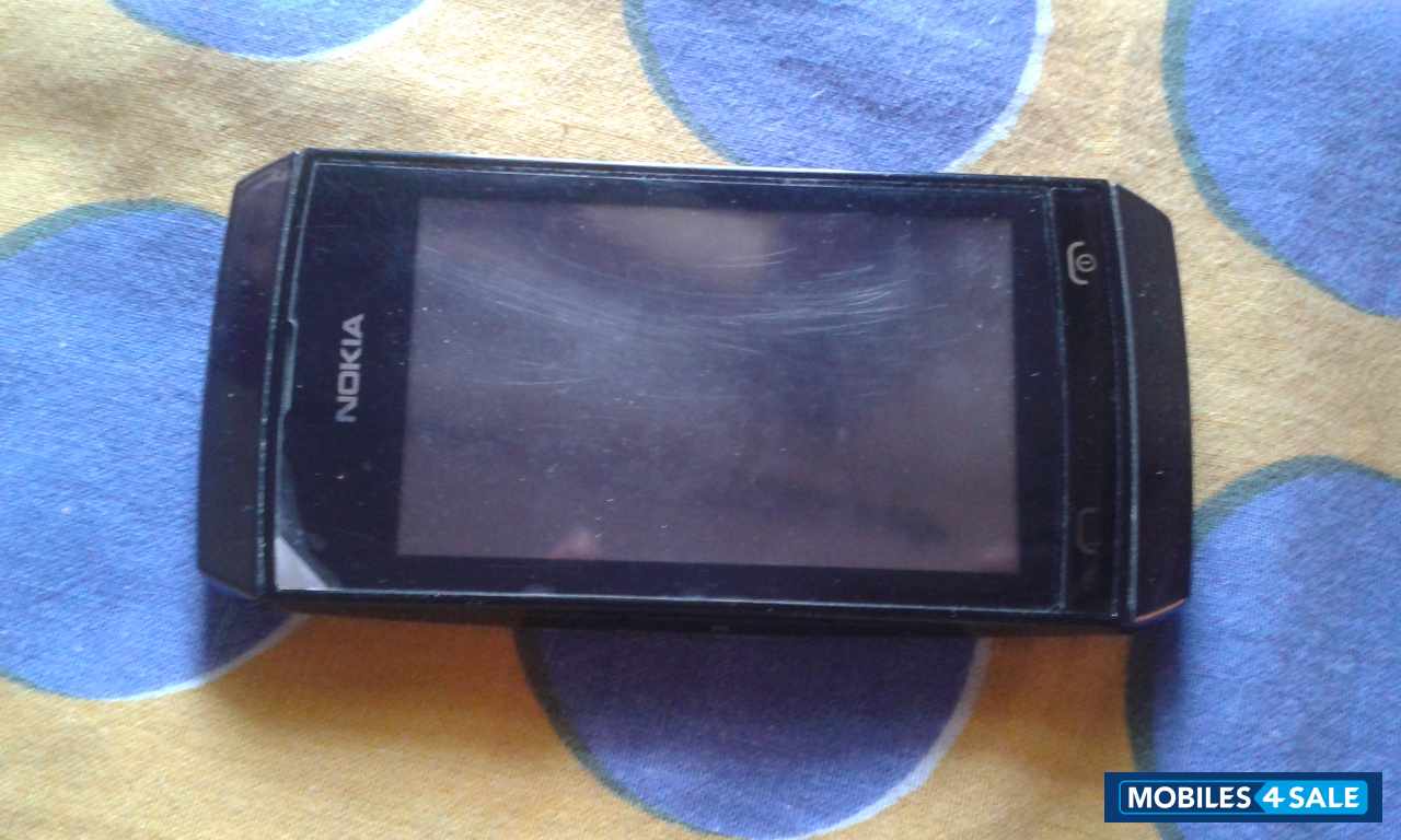 Black Nokia Asha 306