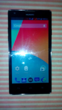 Black Huawei Ascend G700