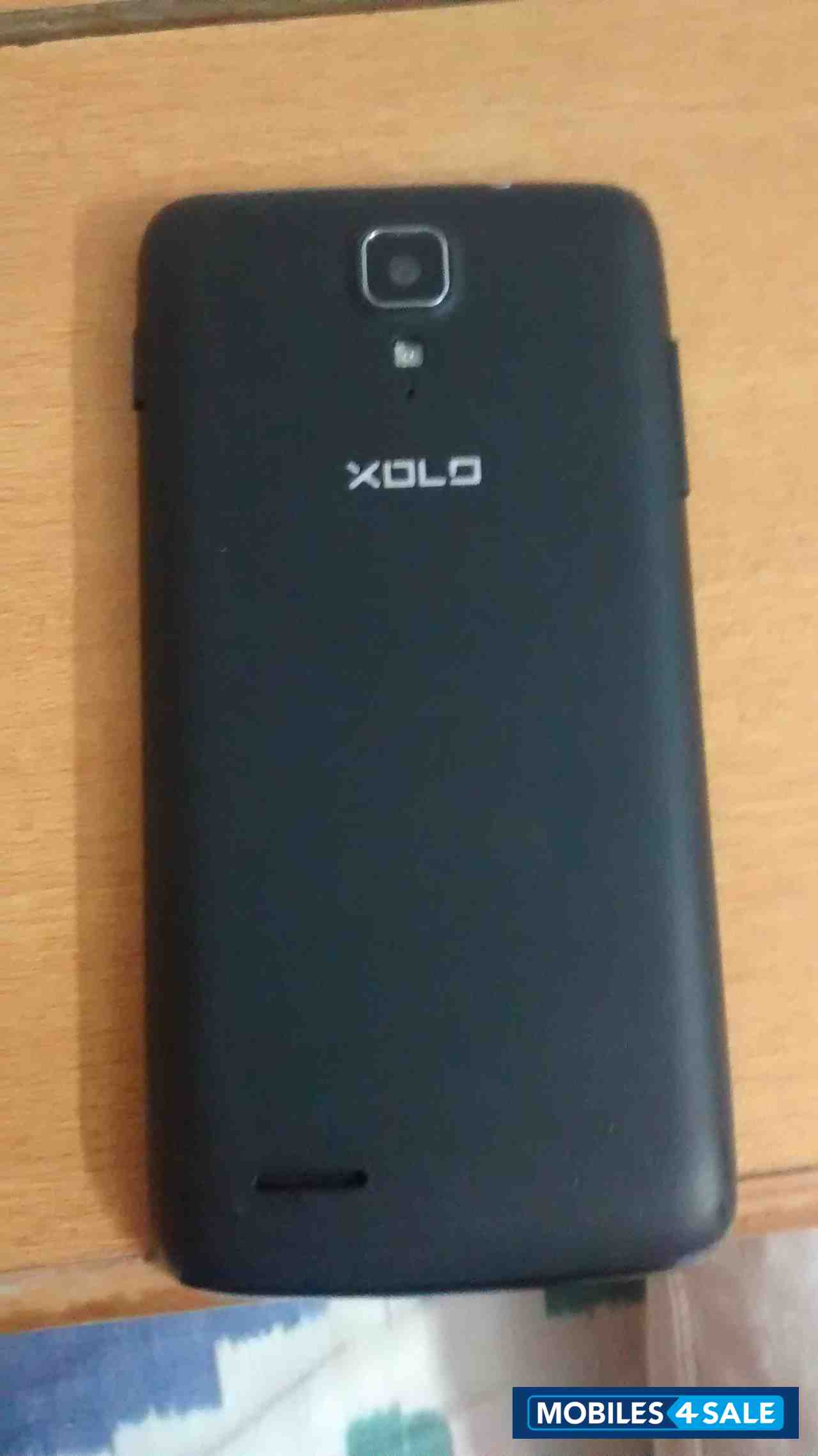 Black Xolo Q700