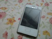 White LG Optimus L3 Dual