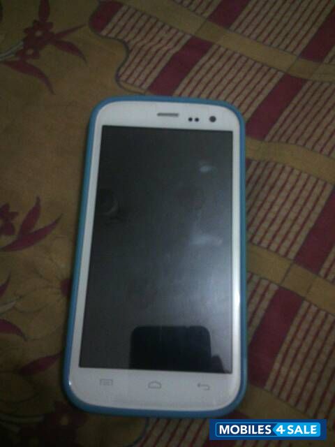 White Micromax Canvas Magnus A117