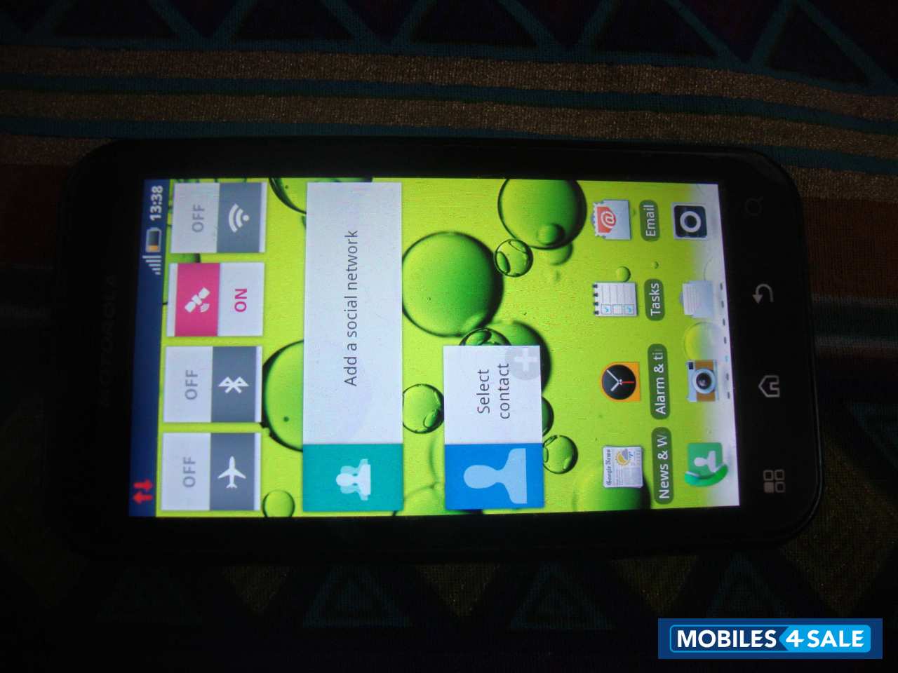 Black Motorola Defy Plus