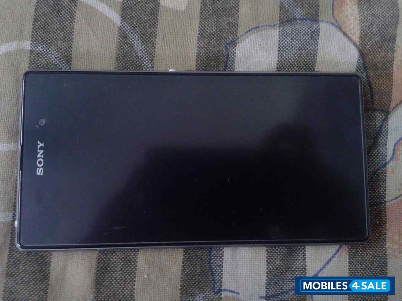 Black Sony Xperia Z1 Black Sony Xperia Z1