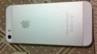 White Apple iPhone 5