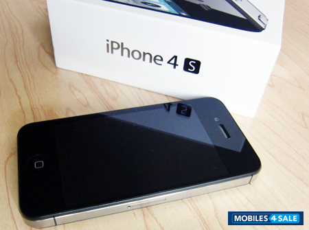 Black Apple iPhone 4S