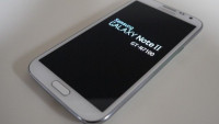 White Samsung Galaxy Note 2
