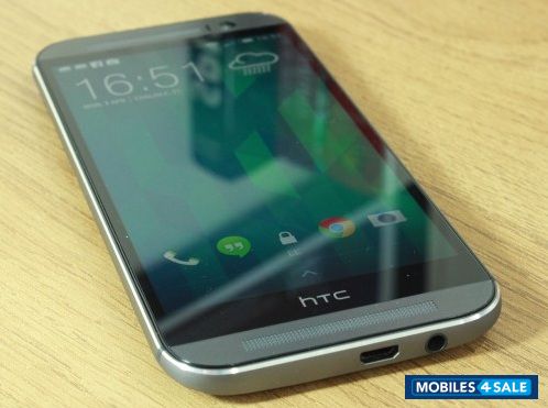 Gunmetal Gray HTC One M8