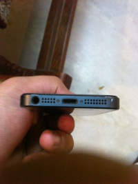 Black Apple iPhone 5