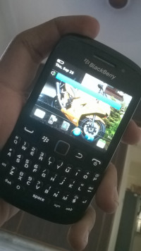 Black BlackBerry Curve 9220