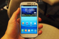 White Samsung Galaxy S3