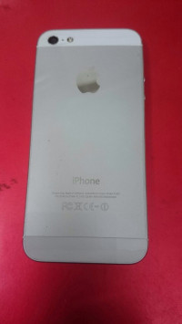 White Apple iPhone 5