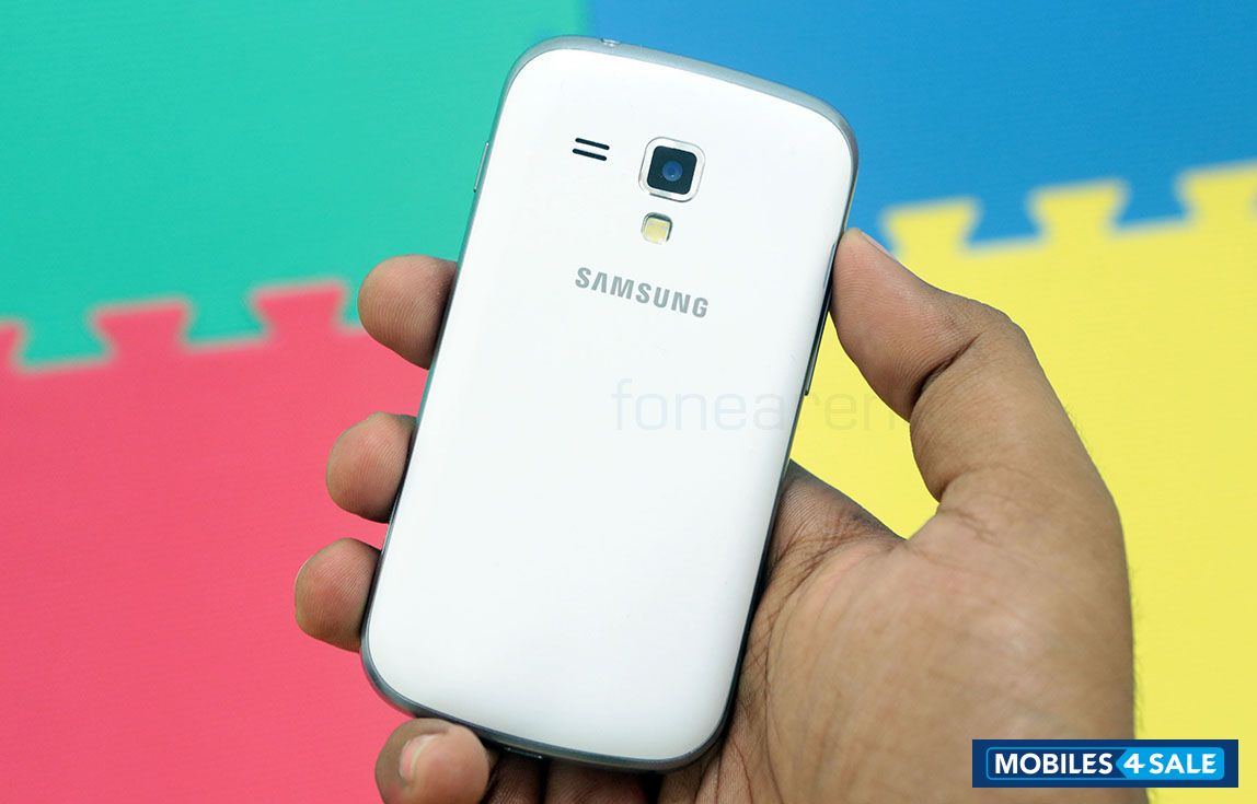 White Samsung Galaxy S Duos 2 S7582