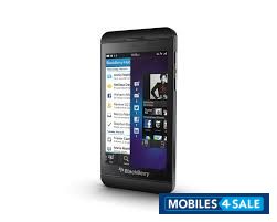 Black BlackBerry Z30