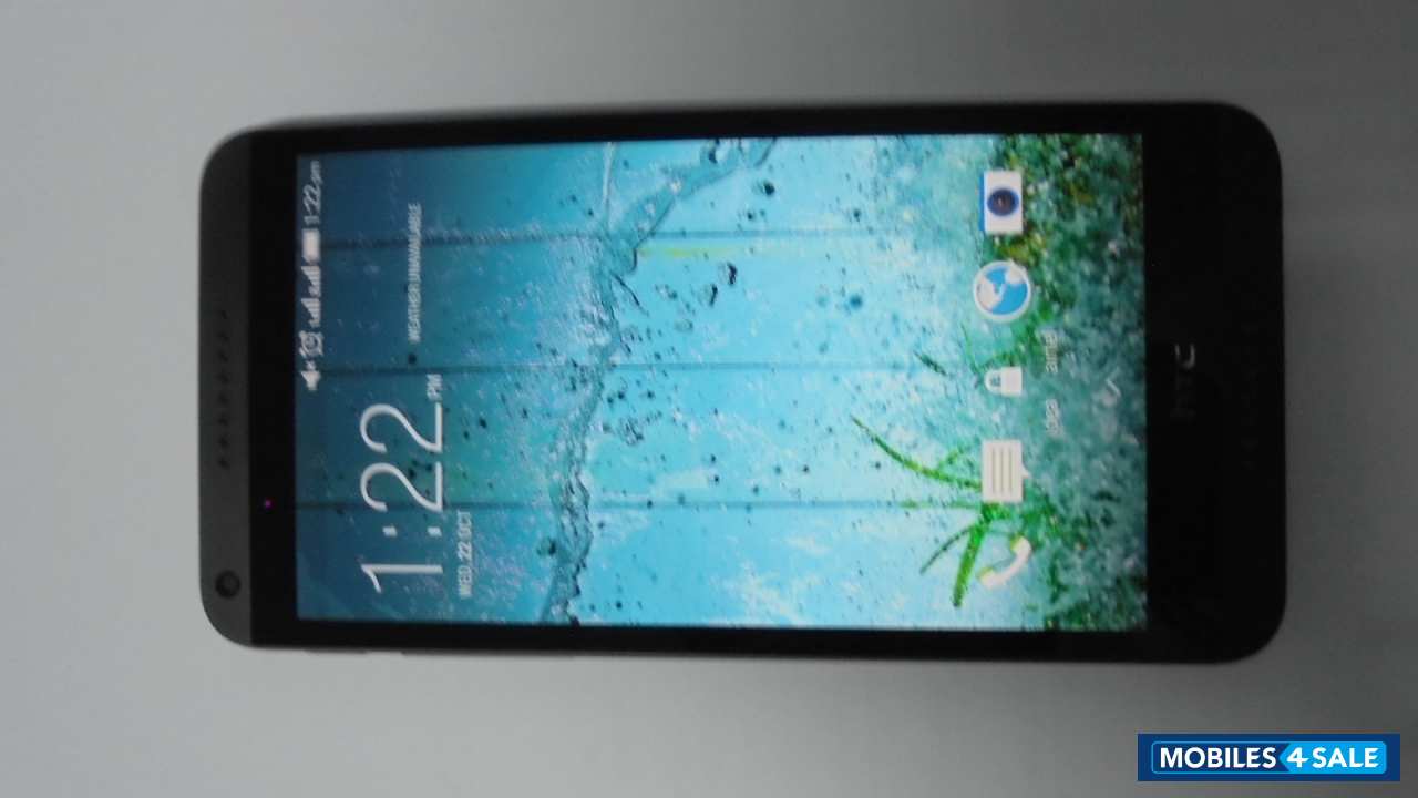 Black HTC Desire 816