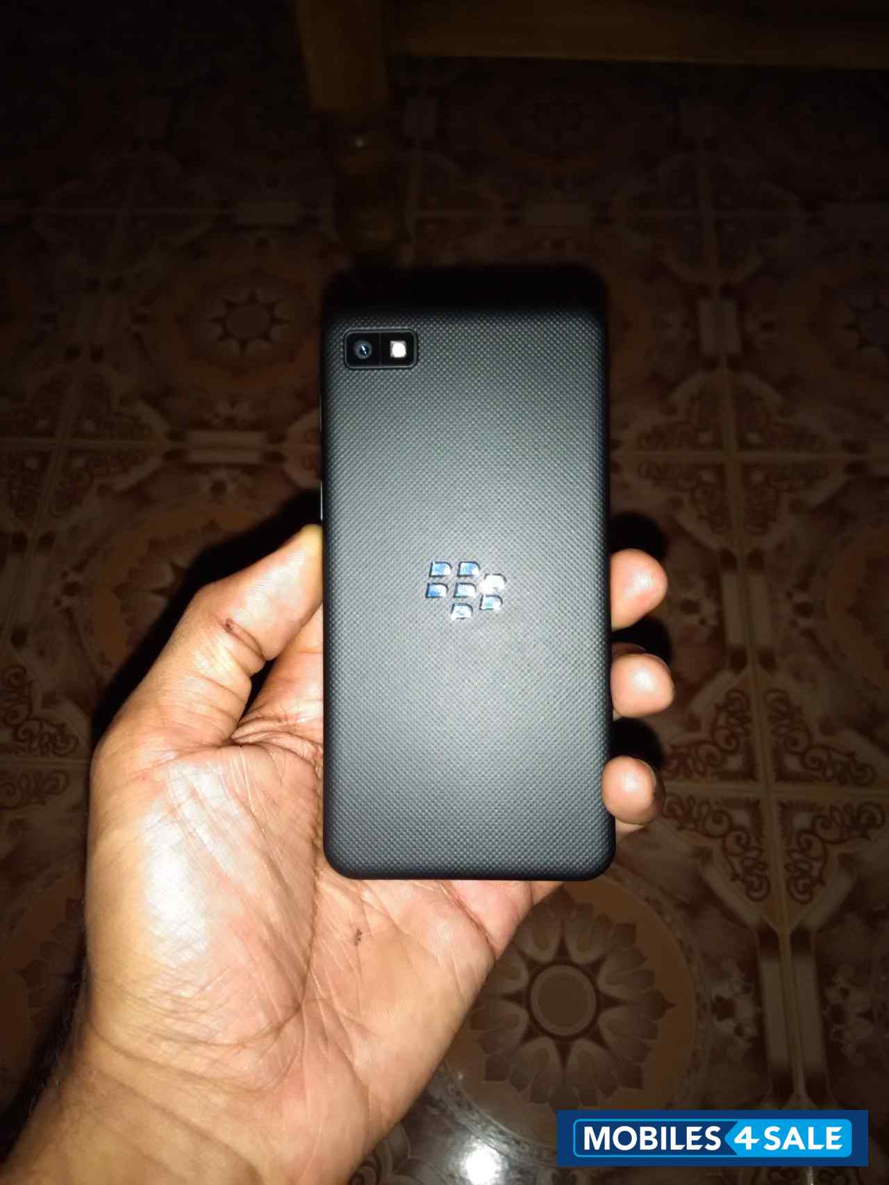 Black BlackBerry Z10