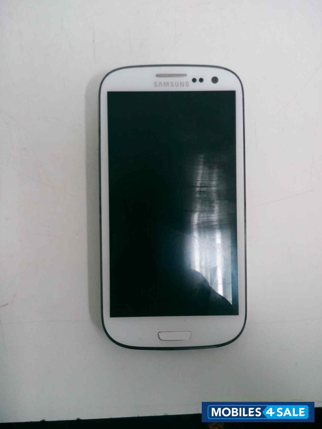 White Samsung Galaxy S3