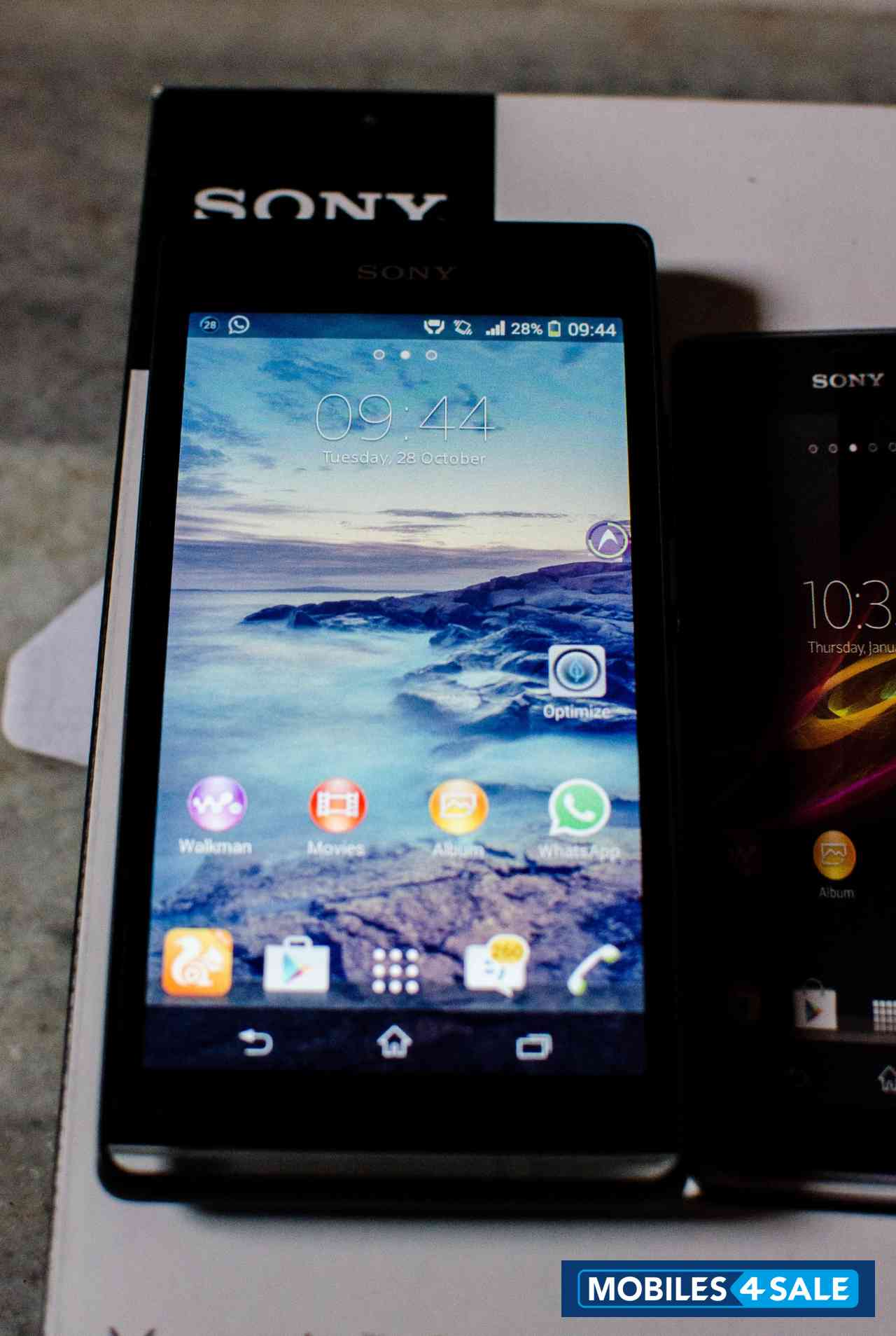 Black Sony Xperia SP