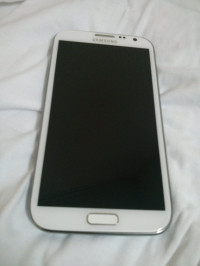 White Samsung Galaxy Note 2
