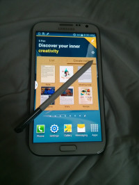 White Samsung Galaxy Note 2