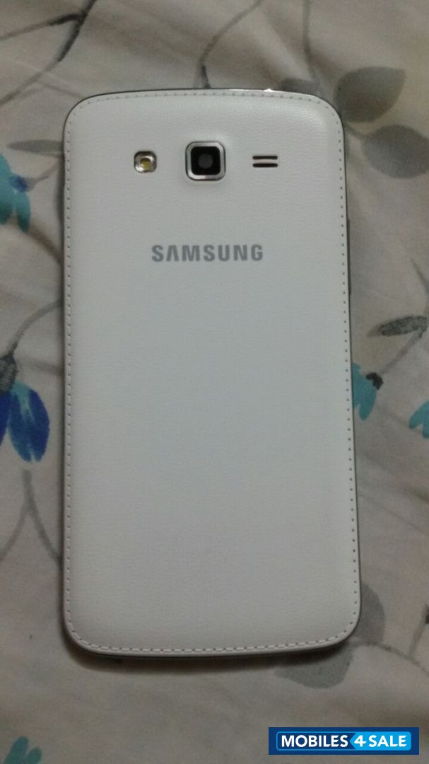 White Samsung Galaxy Grand 2