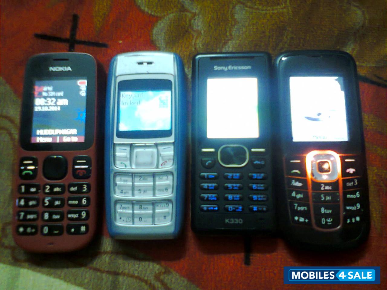 Black Nokia Asha 200