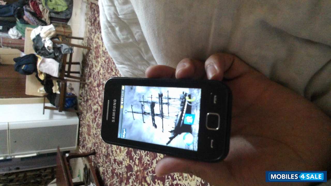 Black Samsung Wave 2