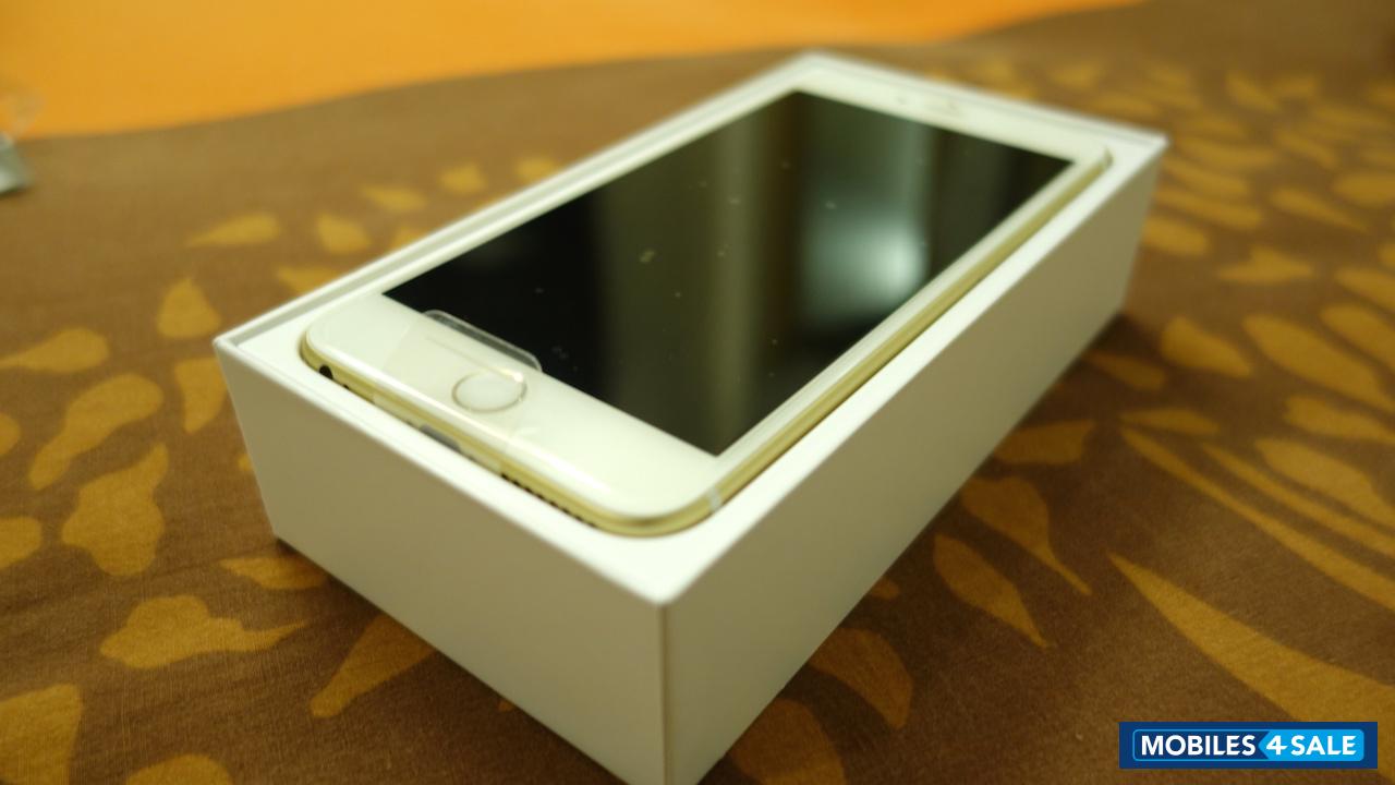 Gold Apple iPhone 6 Plus