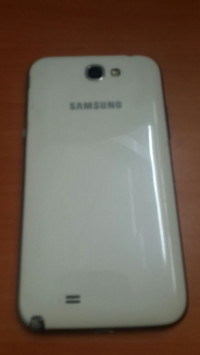 White Samsung Galaxy Note 2