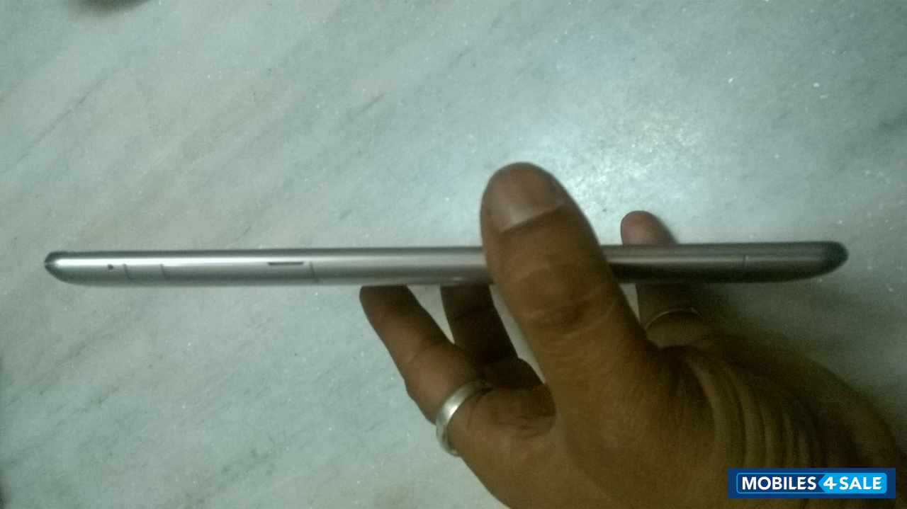 Silver iBall Slide 3G 7271 Silver iBall Slide 3G 7271