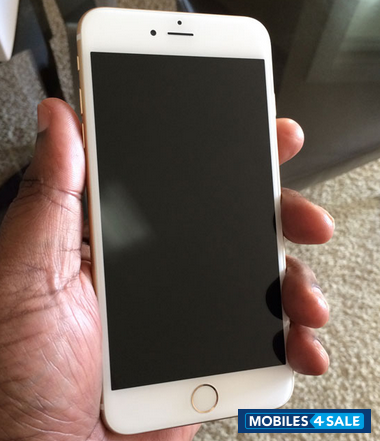 Gold Apple iPhone 6 Plus