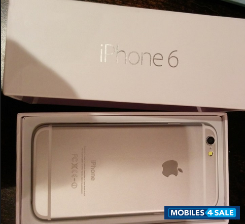 Gold Apple iPhone 6 Plus