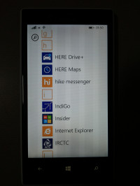 White Nokia Lumia 720