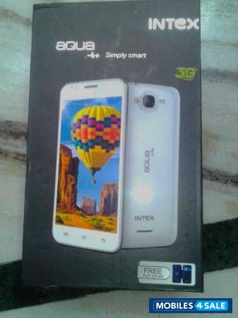 White Intex Aqua i4 Plus White Intex Aqua i4 Plus