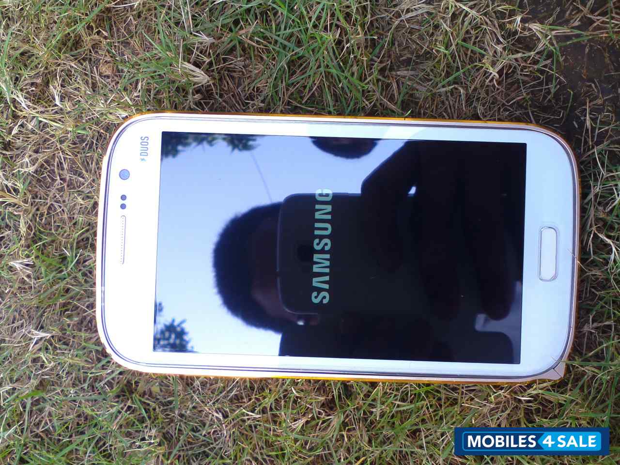 White Samsung Galaxy Grand GT-I9082 White Samsung Galaxy Grand GT-I9082