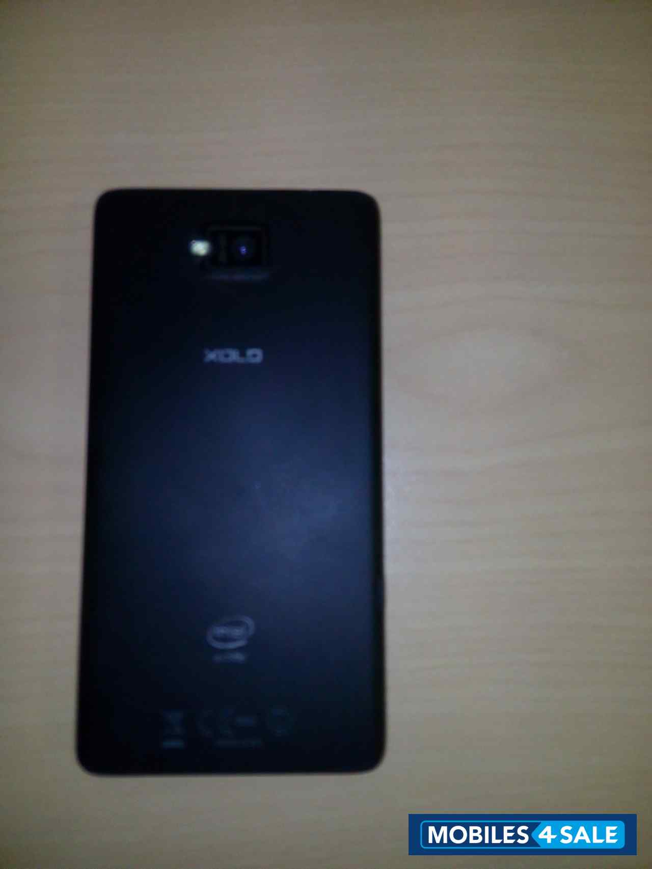 Black Xolo X900