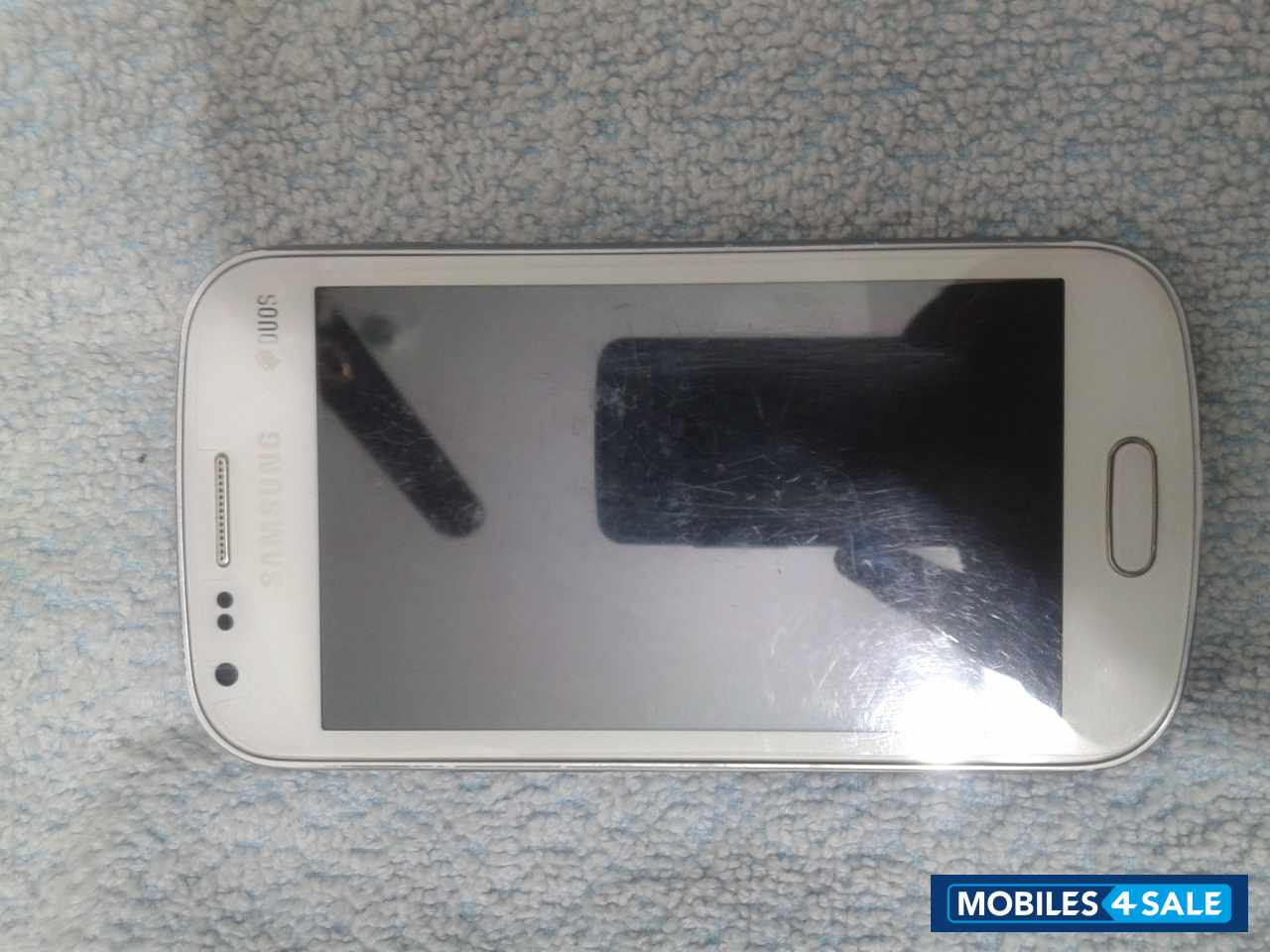 White Samsung Galaxy S Duos